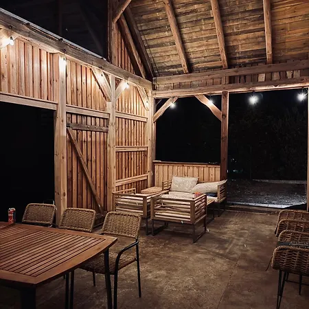 Stodola Baryczy Holiday home